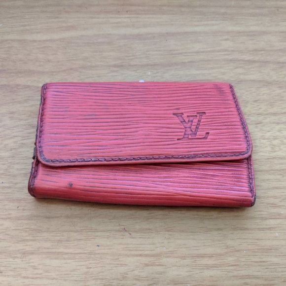 Louis Vuitton Epi Key Holder/Wallet #903💥PRICE DROP💥 - Picture 1 of 9